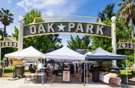 Oak Park Farmers Market arc