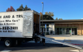 Moving truck 